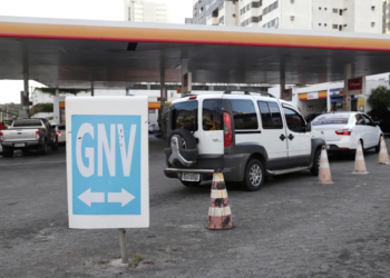 Posto vai vender GNV por R$ 2,85 para primeiros 400 motoristas