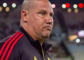 Flamengo pode ser comandado por técnico do sub-20 contra o Bahia; entenda