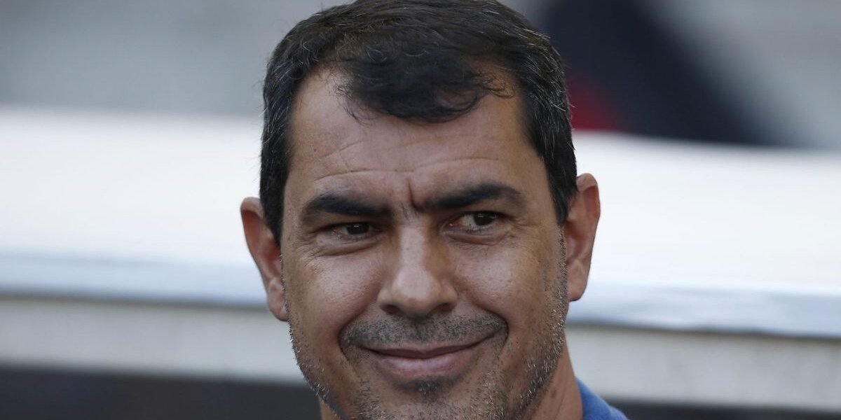 Santos se aproxima de Fábio Carille