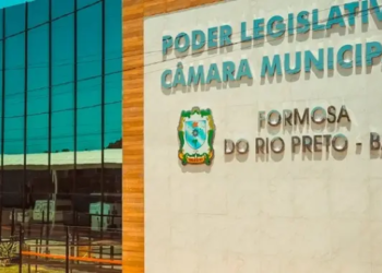 MP-BA cobra Câmara do Extremo Oeste baiano sobre locação de carros por R$ 810 mil