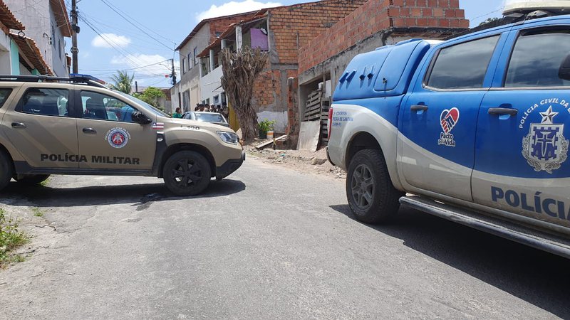 Trio executa vendedor de ovos a menos de 1km de viatura em Feira de Santana