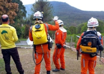 Incêndios na Chapada Diamantina: pelo menos 200 Bombeiros estão agindo