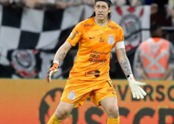 Cássio ironiza pênalti marcado: “Vamos ver se vão falar o tanto que falam quando é erro para o Corinthians”