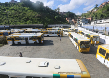 Sindicato dos Rodoviários decreta estado de greve em Salvador