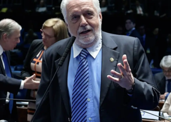 Governo mira apoio na PEC dos militares após liberação na PEC do STF