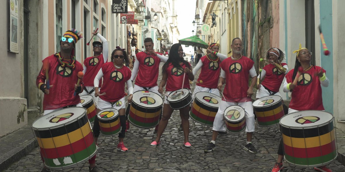 Carnaval 2024: Olodum anuncia desfile sem cordas e abadás