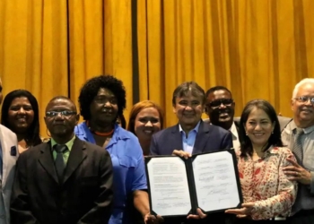 Governo firma acordo com evangélicos para combater fome e pobreza