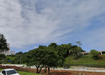 Homem é morto a tiros e corpo é encontrado perto do BRT em Salvador