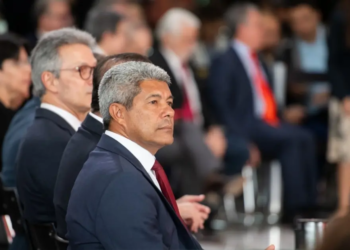 Jerônimo solicita pedido de empréstimo de R$ 200 milhões à AL-BA