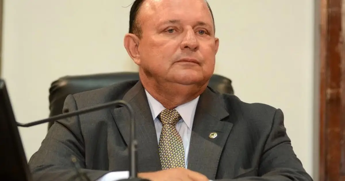 PEC que permite terceiro mandato de Adolfo Menezes é protocolada na AL-BA