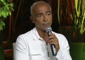 Romário diz que Neymar não está em seu patamar na Seleção: “Ainda falta um pouquinho”