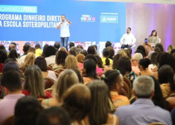 Escolas de Salvador vão receber até R$ 80 mil para despesas emergenciais