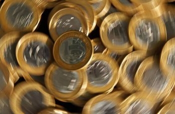 Superávit das contas públicas cai 45,4% e fecha outubro em R$ 14,8 bi