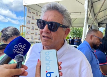 Caetano rebate Lúcio e diz que Jerônimo será o responsável por anunciar nome para Salvador