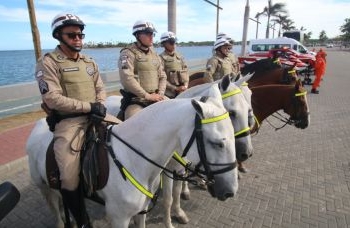 Operação Verão vai reforçar proteção a baianos e turistas no Extremo Sul