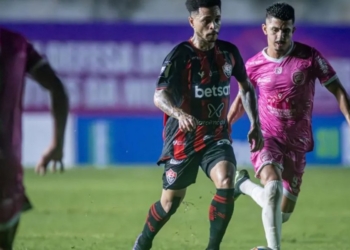 Vitória é superado pelo Barcelona de Ilhéus e deixa a liderança do Baianão