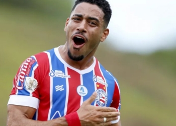 Ceará encaminha contratação de lateral do Bahia
