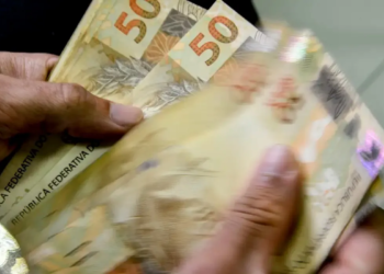 Reajuste salarial em negociações supera inflação em 2023