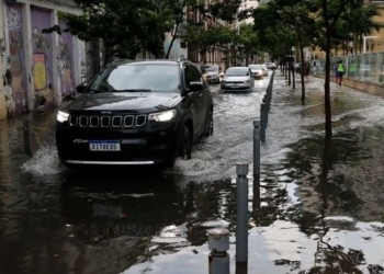 Sobe para 12 o número de mortes no Rio de Janeiro em decorrência das chuvas