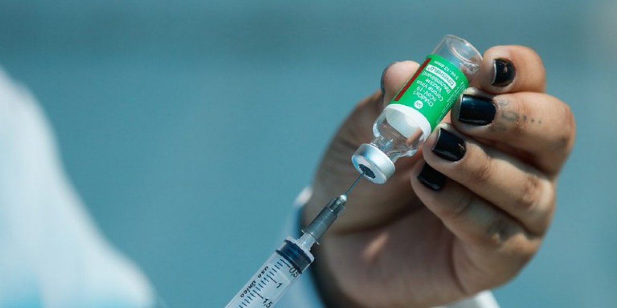 Vacinação pré-carnaval contra Covid-19 se encerra nesta terça-feira (6)