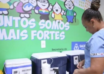Salvador amplia a quantidade de postos de vacinação contra dengue
