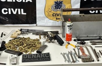 Oficina clandestina para reparo de armas é localizada em Salvador