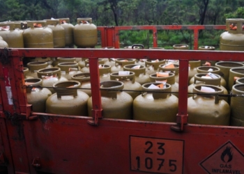 Gás de cozinha sofre aumento de 8% e pode chegar a R$ 140 reais