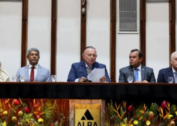 Apesar de promessas, governo Jerônimo segue sem quitar pagamento de emendas impositivas a deputados da AL-BA