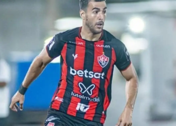 Raúl Cáceres se recupera de lesão e pode ser titular contra o Treze; Léo Condé estuda poupar jogadores