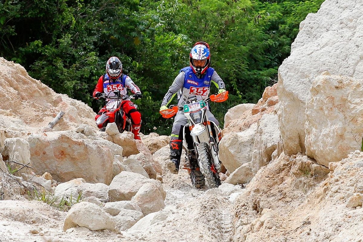 Farol da Barra será ponto de partida da maior expedição de moto off-road do Nordeste