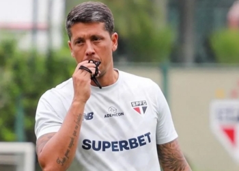 Vitória acerta com técnico ex-São Paulo