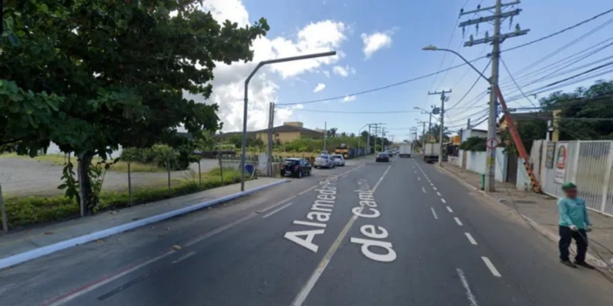 Homem morre após batida com poste em Stella Maris