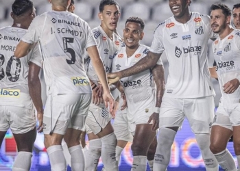 Santos protocolou pedido de liberação a volta do público à Vila para doar renda