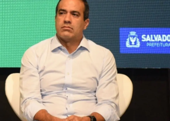 Bruno Reis diz não ter sido consultado sobre selo de valorização da mulher do bloco As Muquiranas