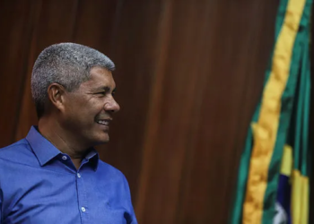 Jerônimo embarca neste sábado em viagem para a Europa