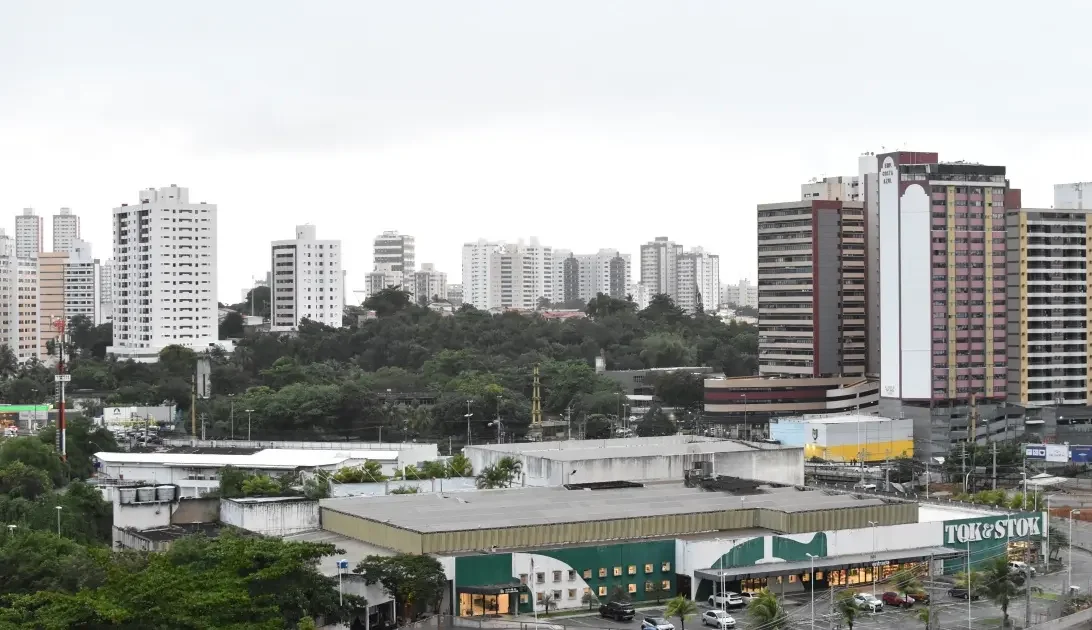 Inverno em Salvador terá temperaturas amenas e pancadas de chuva entre junho e setembro