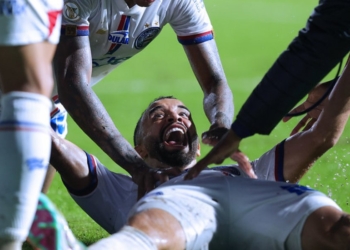 Bahia empata com Criciuma e perde chance de encerrar a rodada na liderança