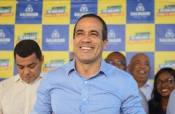 “Quantos restaurantes populares abriram na Bahia?”, questiona Bruno Reis