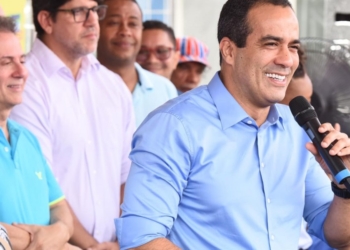 Bruno Reis anuncia antecipação do salário de servidores municipais