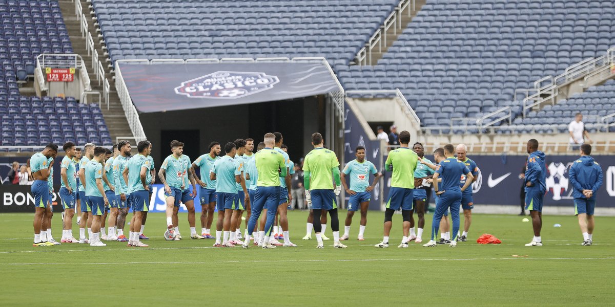 CBF pede para jogador não usar o cabelo rosa na seleção brasileira
