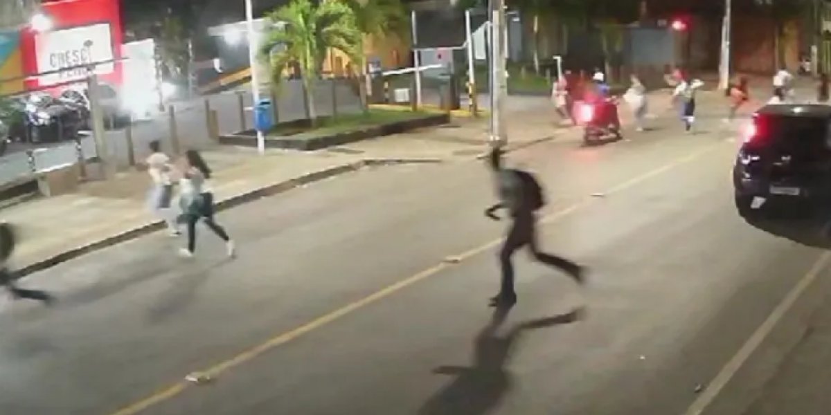 Arrastão em frente ao Shopping Cajazeiras