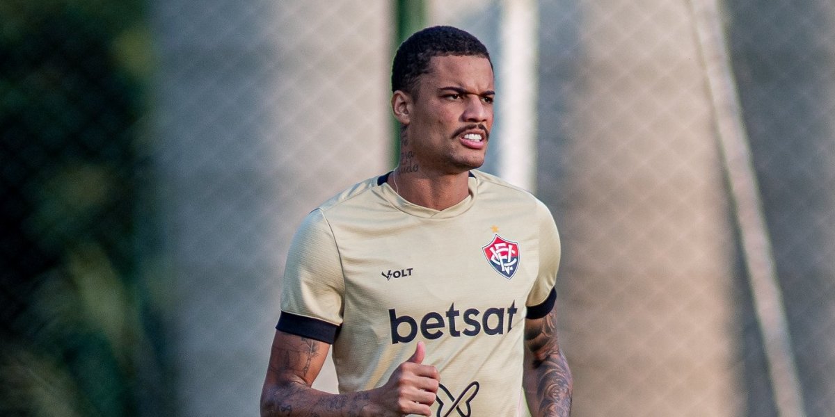 “Muito trabalho”, diz Janderson sobre nova oportunidade como titular do Vitória