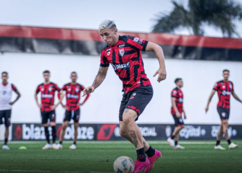 Irmão de Lucho tem contrato rescindido com o Atlético-GO