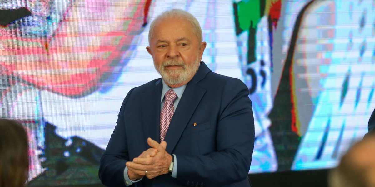 Lula: novo boletim medico diz que presidente necessita de acompanhamento clínico