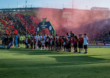 Apesar da derrota, Vitória mantém chance de permanência acima dos 80%