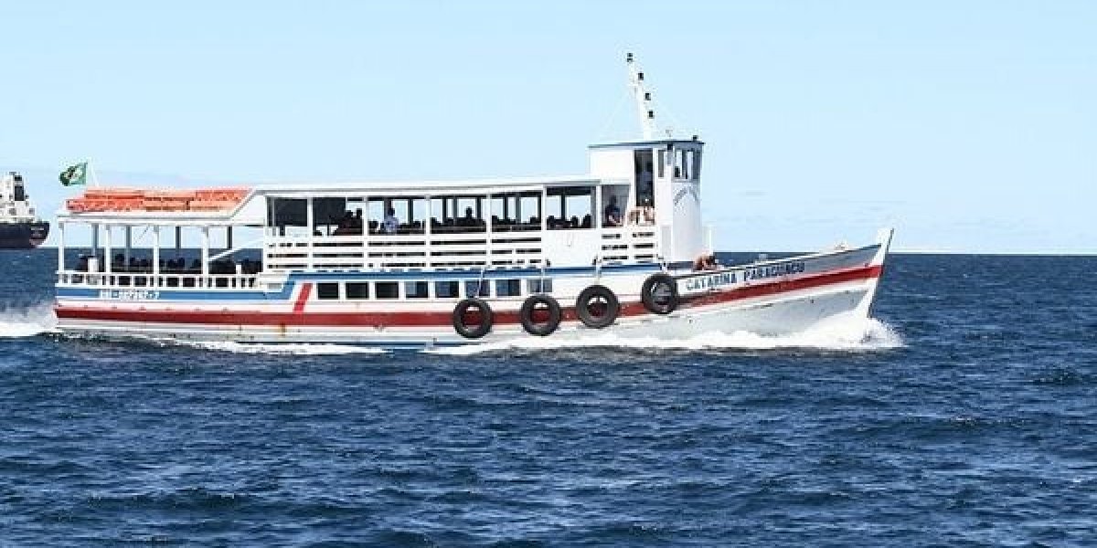 Travessia Salvador-Mar Grande volta a operar após três dias