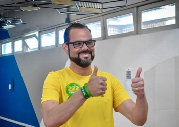 Senador do PL defende policial que jogou homem de ponte