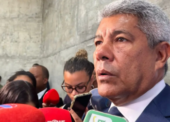 Jerônimo diz que aguarda posição do PP após “racha” em Salvador e destaca apoio de deputados do partido ao governo