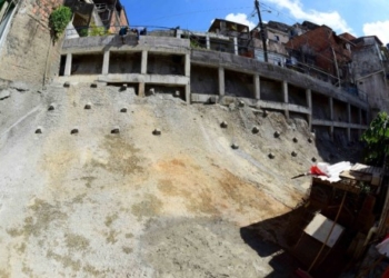 Prefeitura entrega mais duas contenções de encosta e atinge 551 áreas protegidas em Salvador