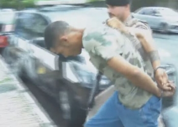 Homem é preso com drogas e moto roubada em Paripe, no Subúrbio de Salvador